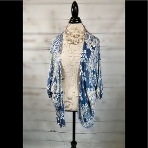 Chico’s knit print spring lightweight flowy #70A
